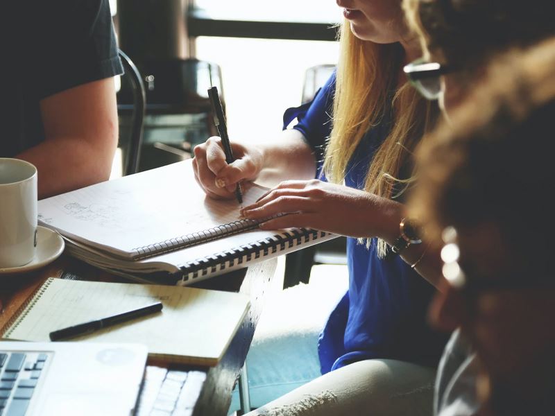 Consulting Projects & Applied Research